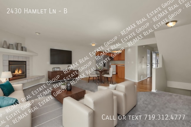 Building Photo - 2430 Hamlet Ln