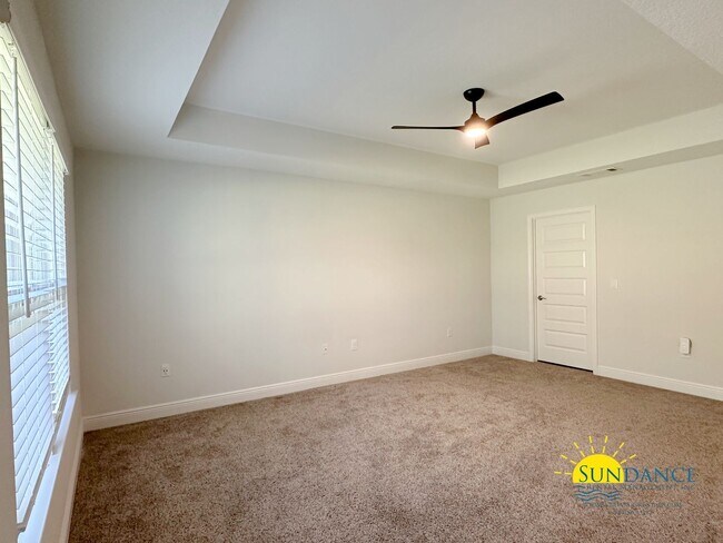 Building Photo - Beautiful 4 Bedroom Home in the Heart of Navarre!