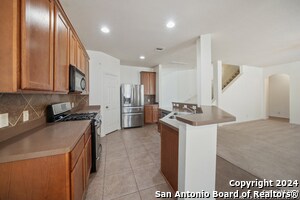 Building Photo - 8703 Rim Sarasota Woods