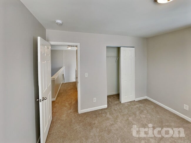 Building Photo - 693 Winners Point