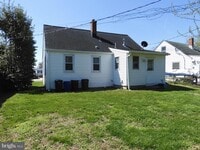 Building Photo - 8220 Cornwall Rd