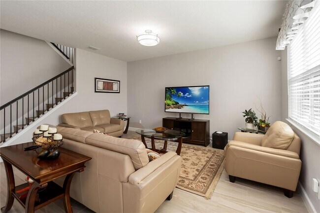 Building Photo - 3663 Arbordale Lp