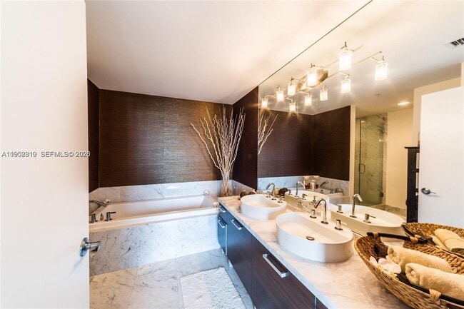 Building Photo - 244 Biscayne Blvd