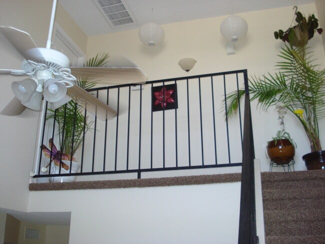 Building Photo - 8625 E Belleview Pl