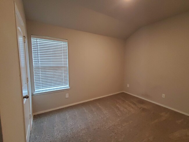 Building Photo - 3606 Crimson Embers Ln