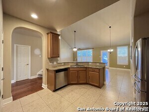 Building Photo - 24311 Canyon Row