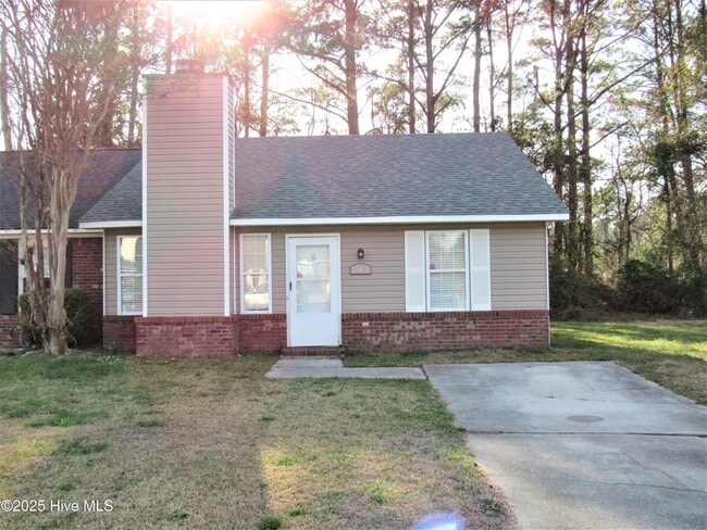 Primary Photo - 108 Glenside Ct