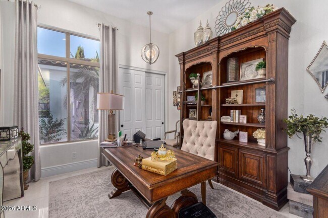 Building Photo - 2061 E Prescott Pl