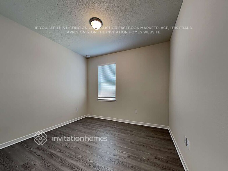 Building Photo - 5069 Sparkling Water Wy