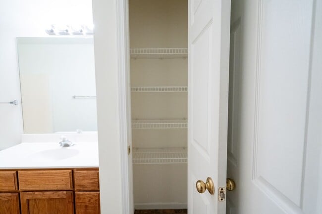 Building Photo - 1620-1622-1622 Juniper Dr