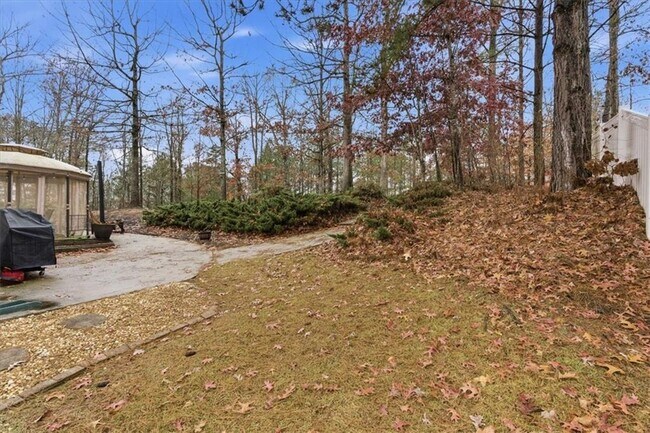 Building Photo - 345 Oxnard Cir SW