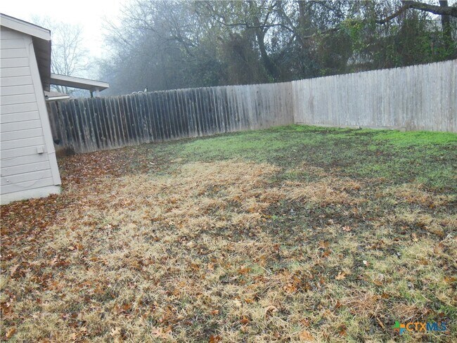 Building Photo - 604 Frostwood Dr