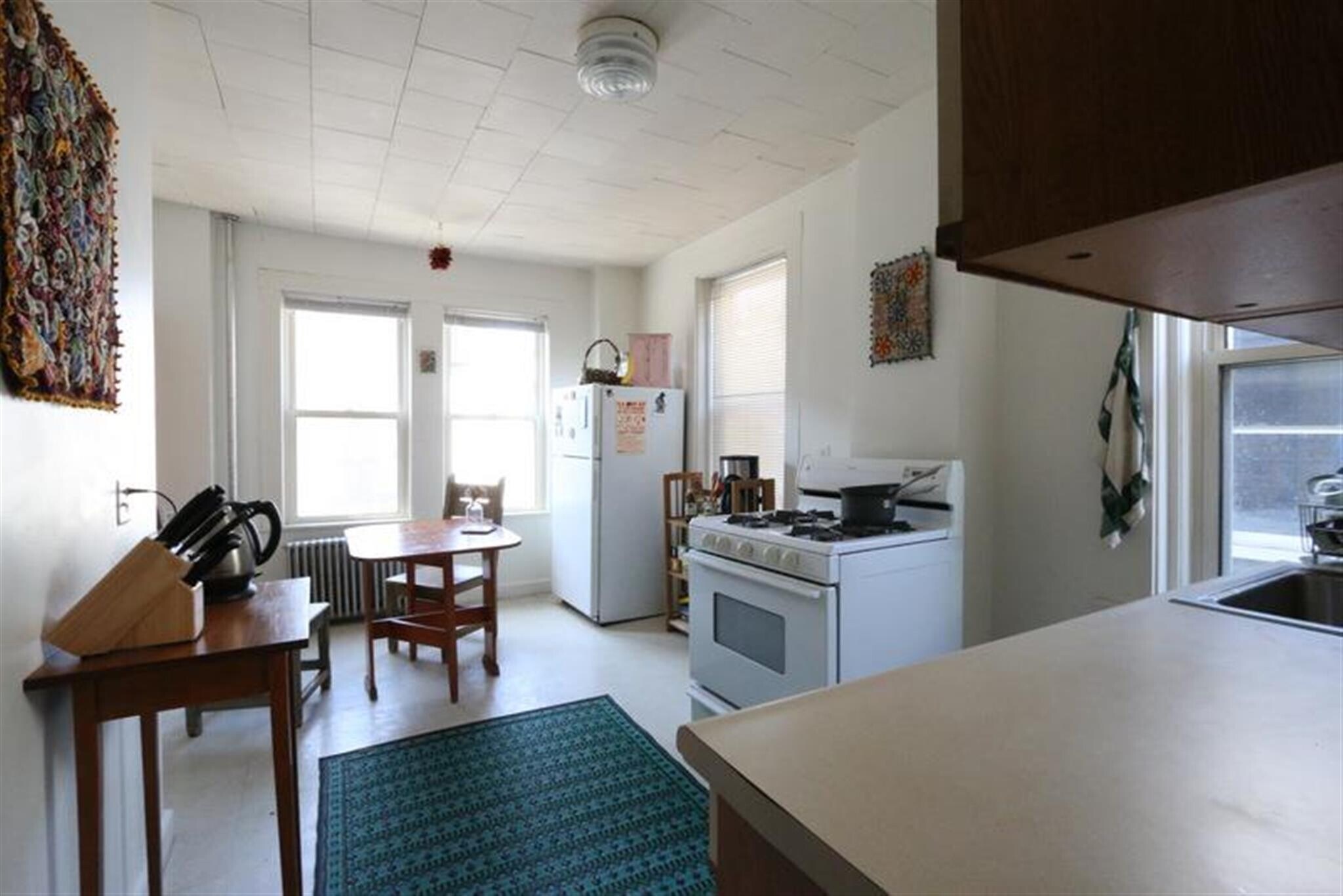 Building Photo - 5 Elmer St