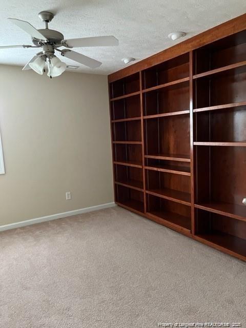 Building Photo - 1612 Middle Creek Cir