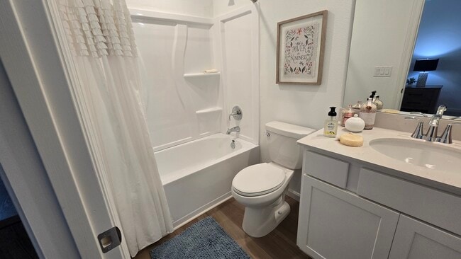 Building Photo - 6821 Lake Mist Ln