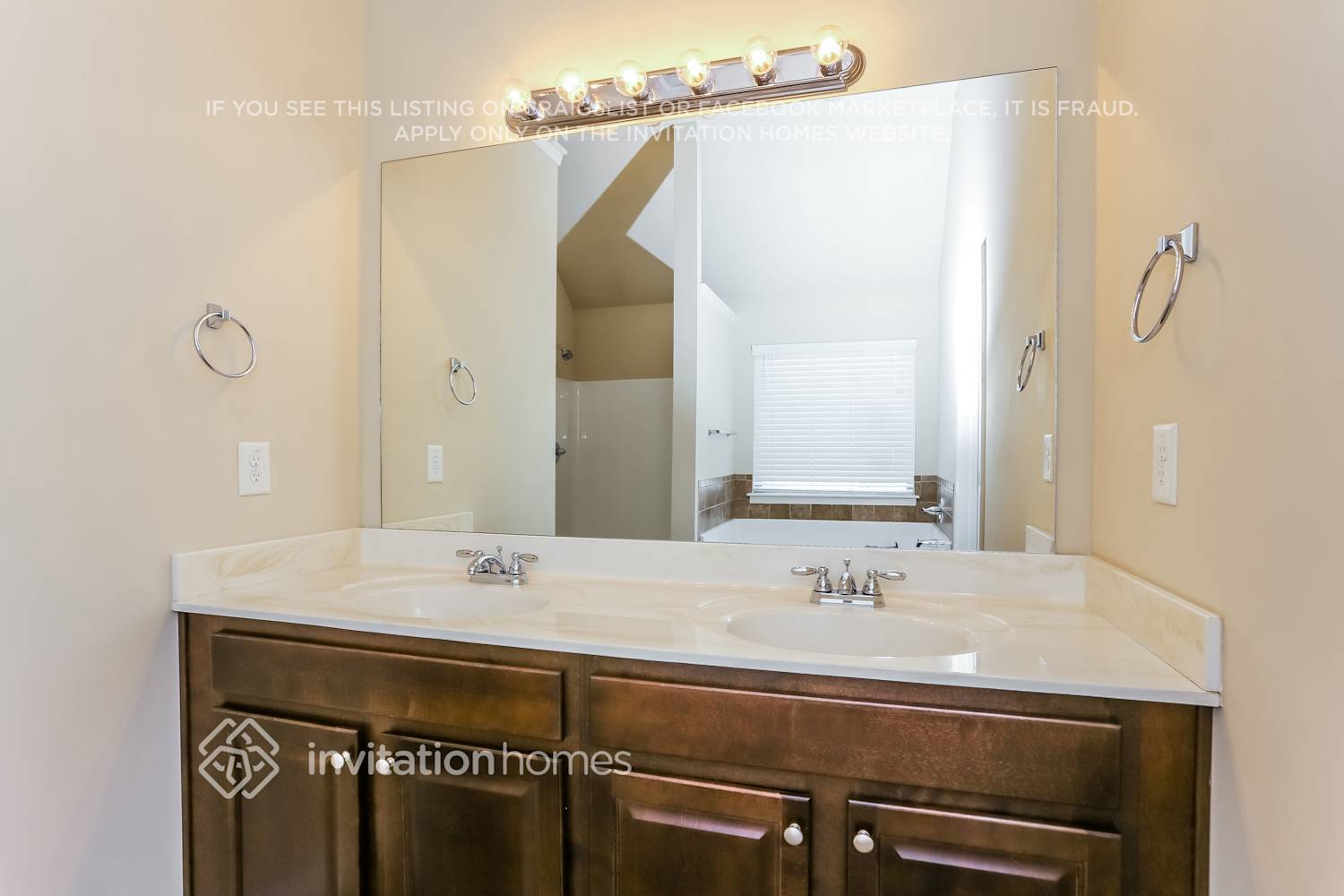 Building Photo - 4324 Grove Lake St SW