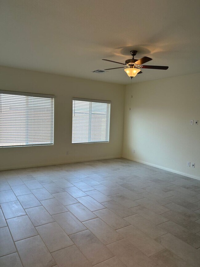 Building Photo - Brand New home In North Las Vegas