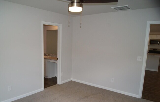 Building Photo - 514 Antler Wy