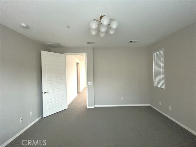 Building Photo - 4170 Powell Wy