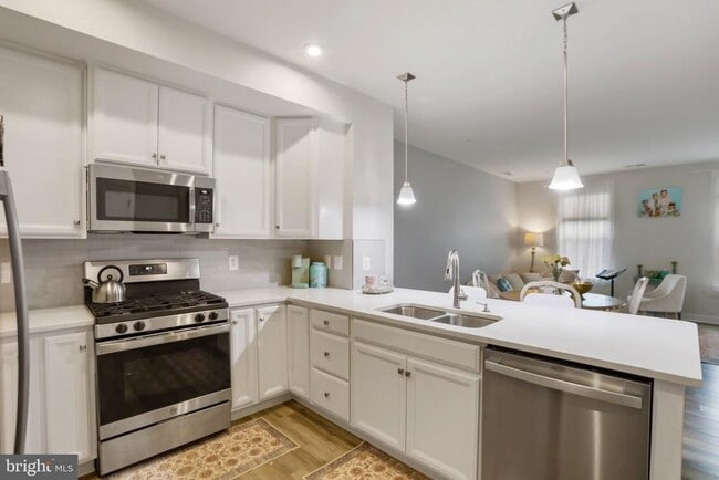 Building Photo - 43011 Prophecy Terrace