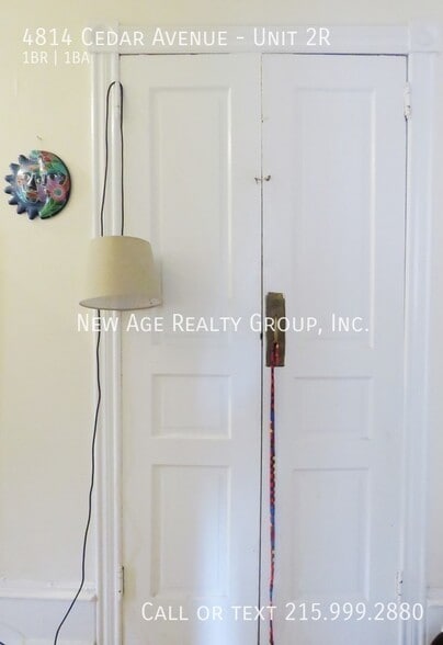 Building Photo - 4814 Cedar Ave