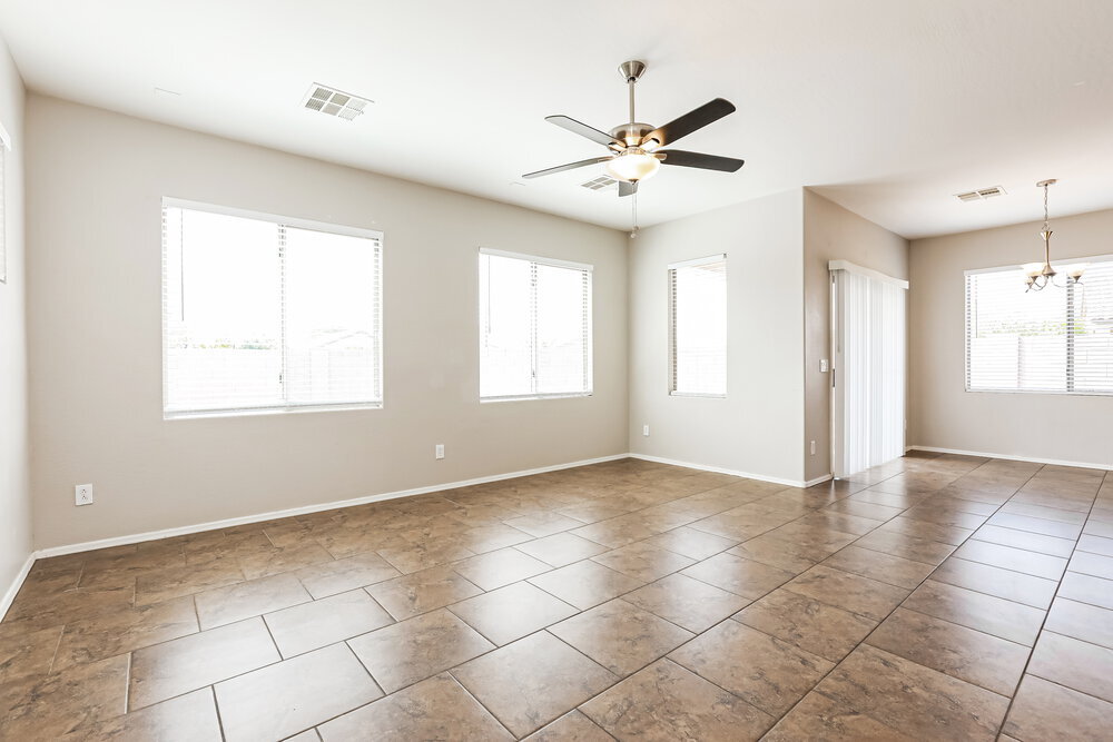 Building Photo - 38514 N Navarro Dr