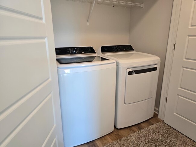 Building Photo - 190 Turpentine Dr