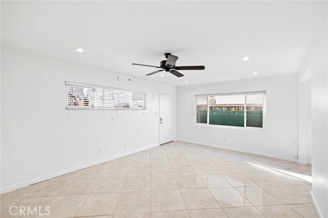 Building Photo - 128 W Escalones