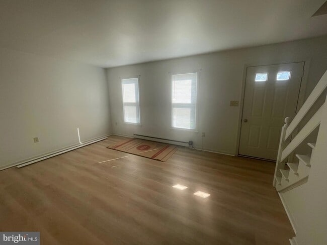 Building Photo - 209 Cross Keys Dr