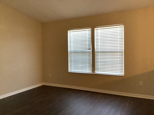 Building Photo - 94 Heathermere Drive