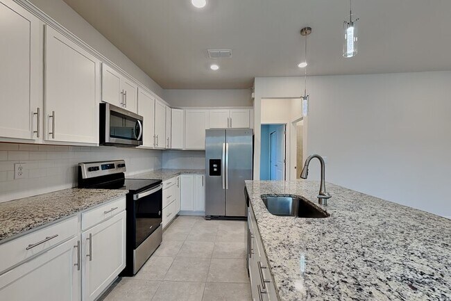 Building Photo - 20781 Monza Loop
