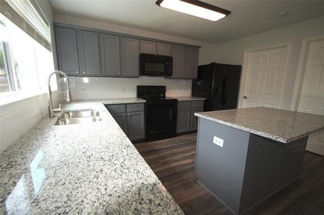 Building Photo - 308 Acklington Dr