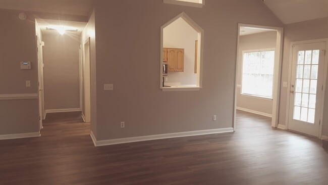 Building Photo - 1 Barons Way