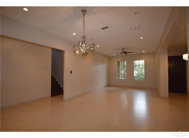 Building Photo - 3600 Denia Ct
