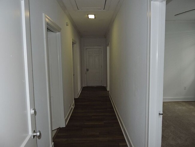 Building Photo - Great home near LSU Lakes