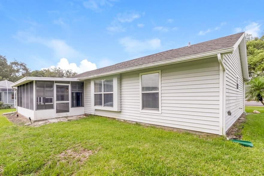 Building Photo - 8537 Berkley Dr