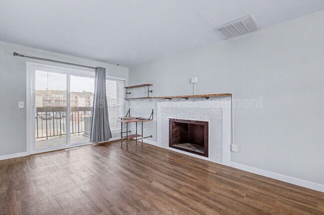 Building Photo - 2740 W 86th Ave