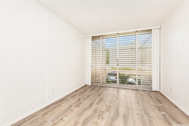 Building Photo - Welcome to your dream home in the beautifu...