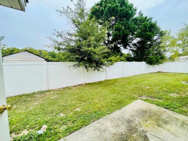 Building Photo - NEWLY RENOVATED 2bd/1.5ba Townhome super close to CMC, HGTC and CCU! Some utilities included!