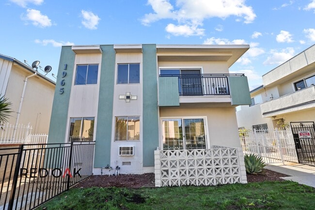 Building Photo - 1965 S Garth Ave