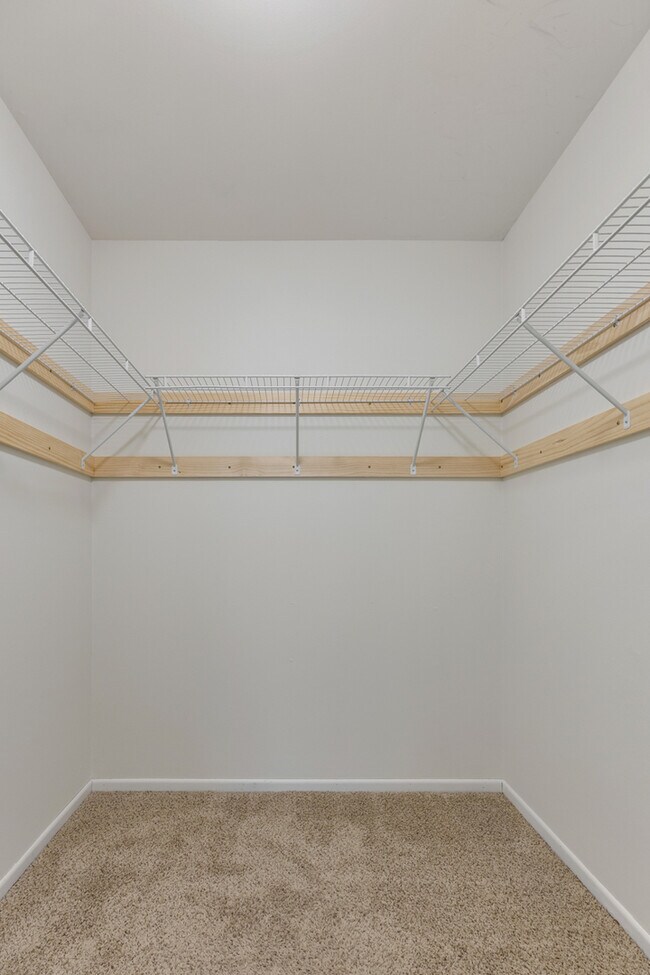 Building Photo - 96 Gant Cir