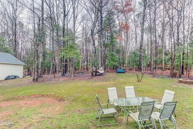 Building Photo - 6240 Hilbert Ridge Dr