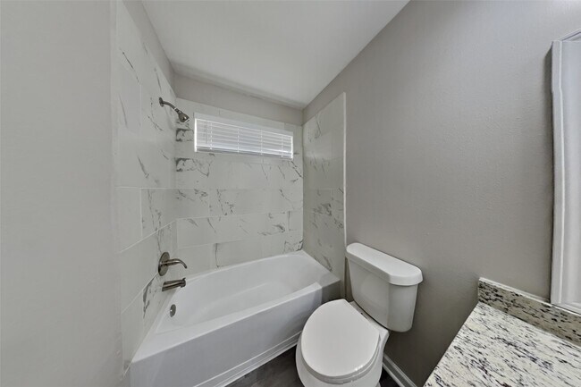 Building Photo - 3514 Bramble Fern Pl
