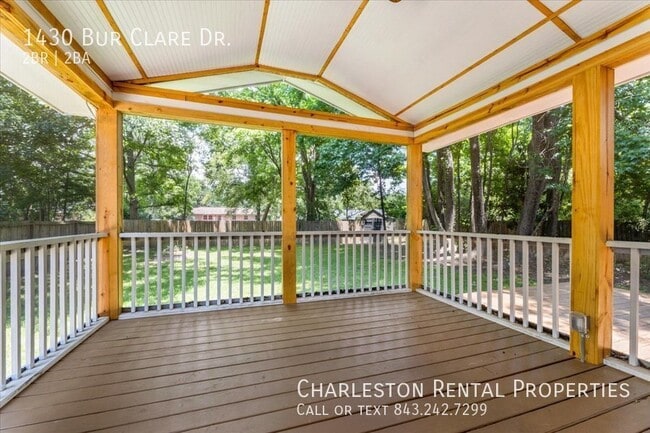 Building Photo - 1430 Bur Clare Dr