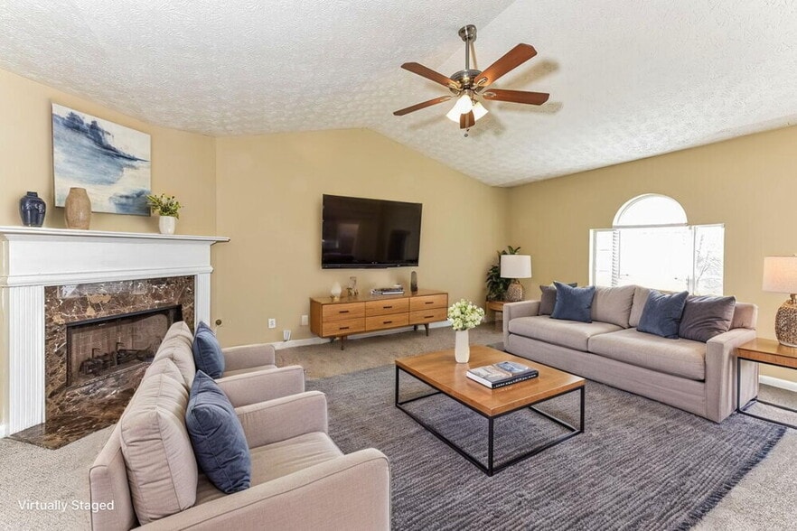 Building Photo - 735 Bridgewood Ct