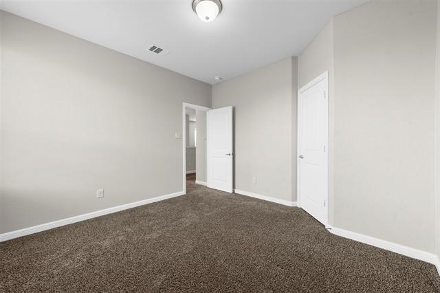 Building Photo - 3318 Camden Creek Dr