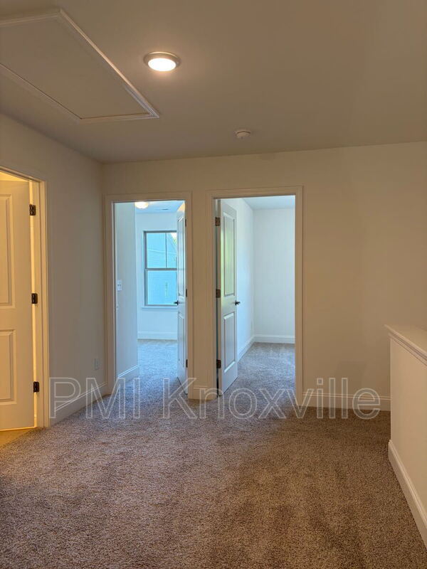 Building Photo - 8413 Whisper Ln