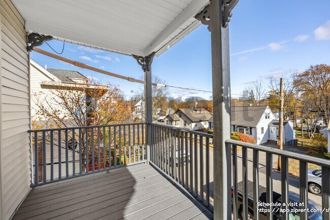 Building Photo - 110 Aberdeen St