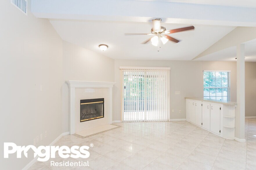 Building Photo - 3571 Barbizon Ct