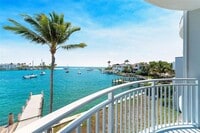 Building Photo - 2508 Bay Dr